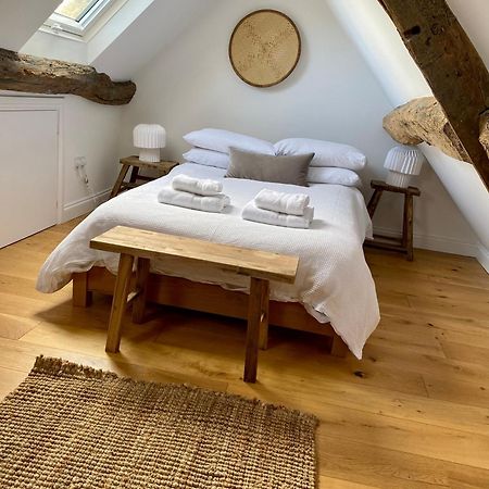 Luxury Cotswold Cottage With Hot Tub In Stow On The Wold! Екстериор снимка