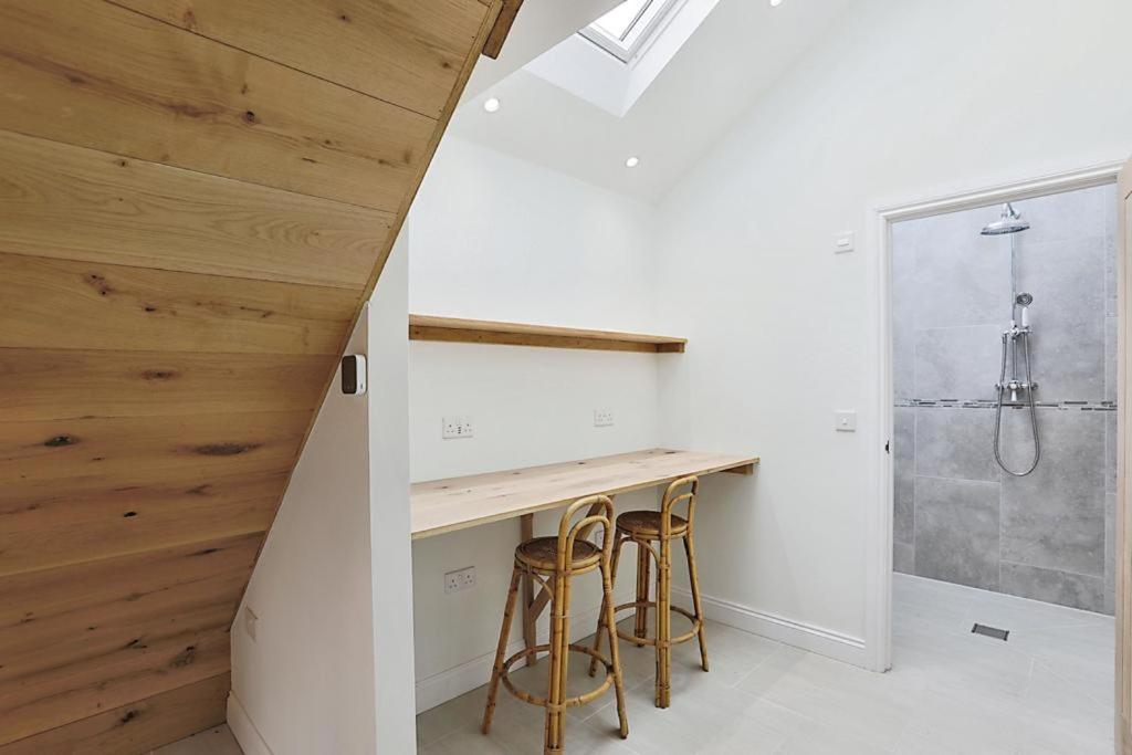 Luxury Cotswold Cottage With Hot Tub In Stow On The Wold! Екстериор снимка