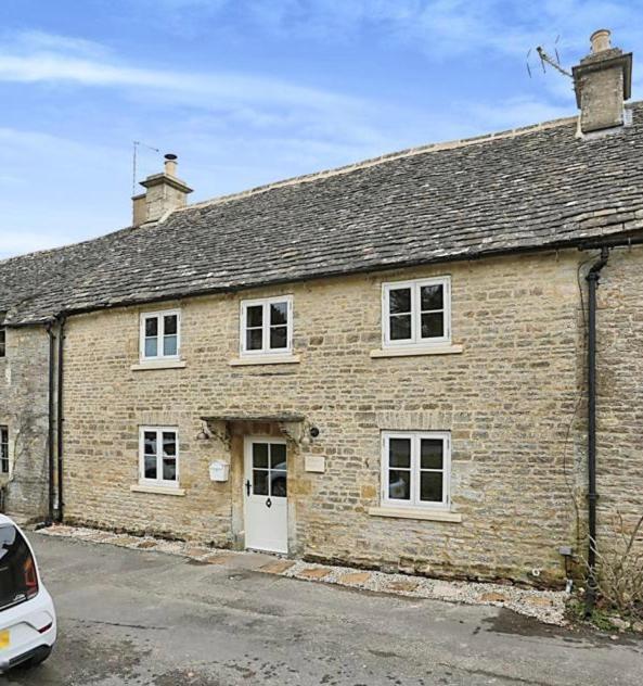 Luxury Cotswold Cottage With Hot Tub In Stow On The Wold! Екстериор снимка
