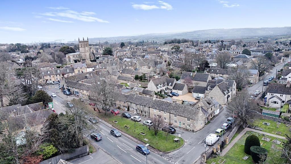 Luxury Cotswold Cottage With Hot Tub In Stow On The Wold! Екстериор снимка