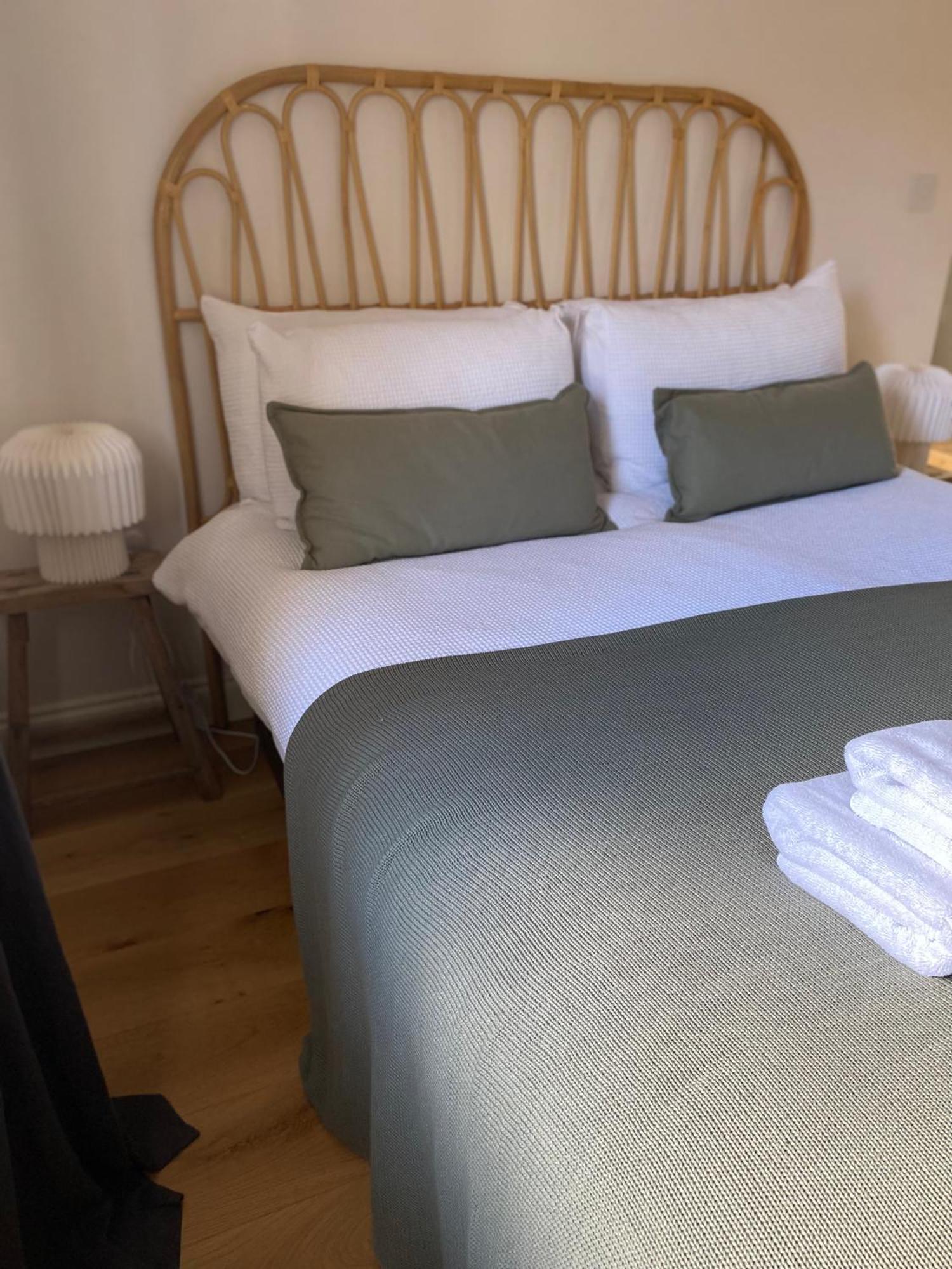 Luxury Cotswold Cottage With Hot Tub In Stow On The Wold! Екстериор снимка